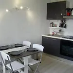 - Balcon Plein Sud - Parking - Centre Port